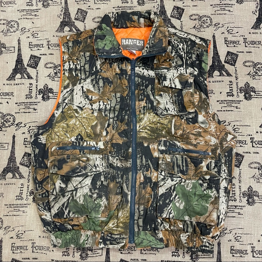 Ranger By AST Sportswear  NWOT! Realtree Camo/Orange Reversible Vest